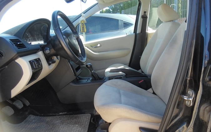 Mercedes-Benz Klasa A cena 6900 przebieg: 250000, rok produkcji 2011 z Tarnów małe 232